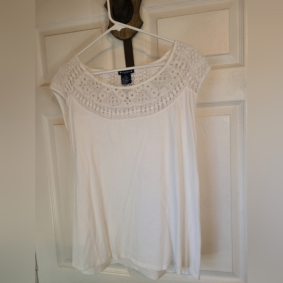 (1073) Architect Petite Woman's Sleeveless Blouse, Size: XLP Color: White - Picture 3 of 12